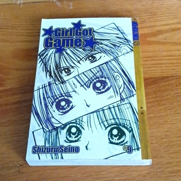 GIRL GOT GAME MANGA VOLUME 9 - Picture 1 of 3
